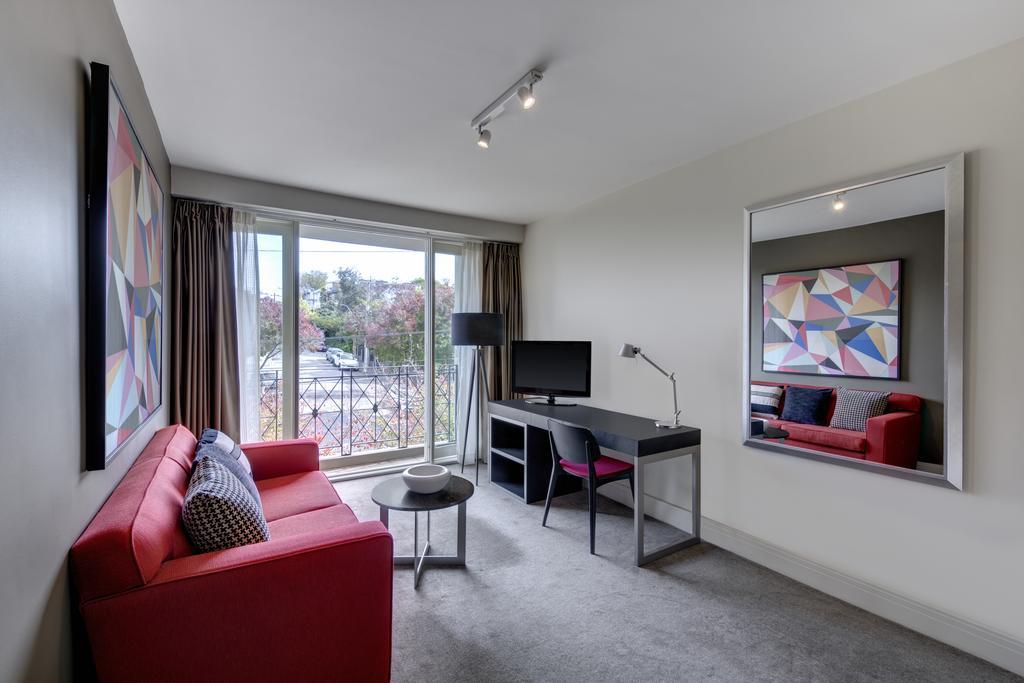 Adina Apartment Hotel South Yarra Melbourne City Exterior foto
