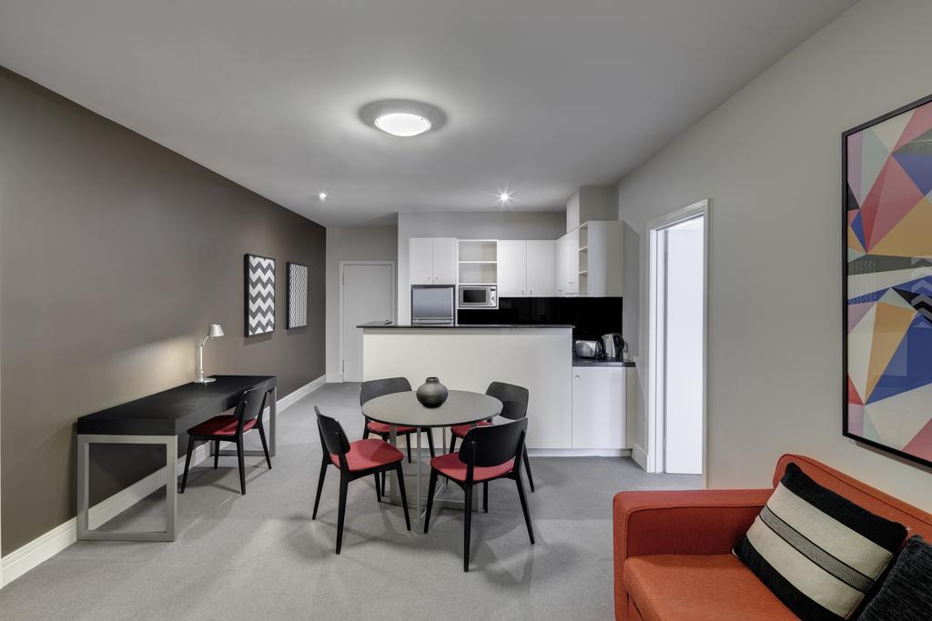 Adina Apartment Hotel South Yarra Melbourne City Exterior foto