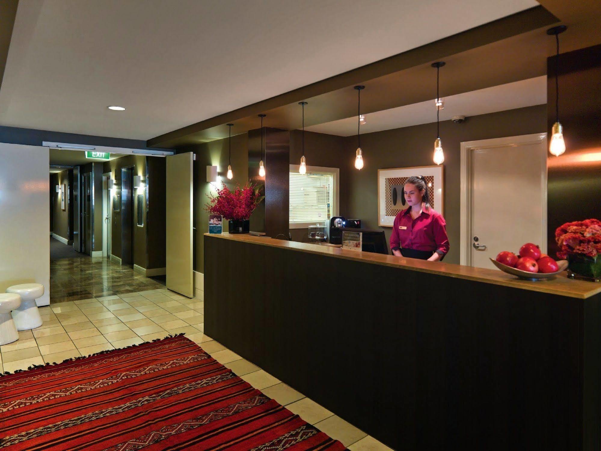 Adina Apartment Hotel South Yarra Melbourne City Exterior foto