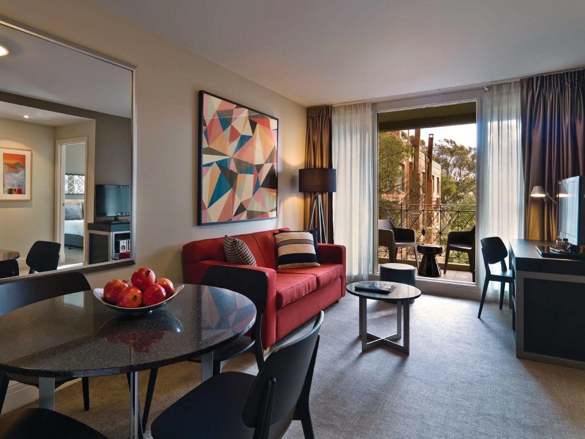 Adina Apartment Hotel South Yarra Melbourne City Exterior foto